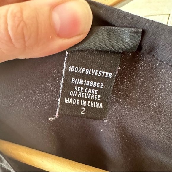 Torrid button up top - Picture 6 of 9